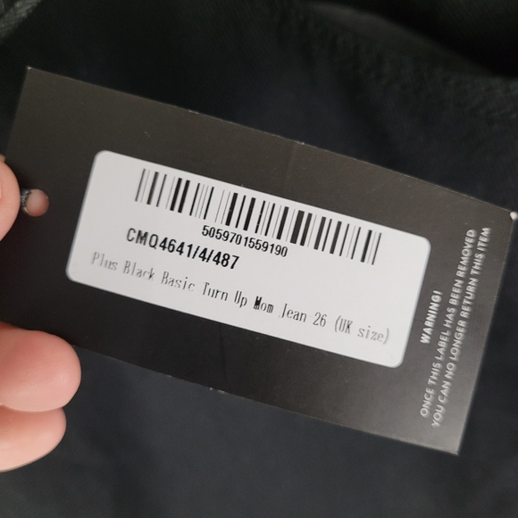 PRETTY LITTLE THING | Basic Turn Up Mom jeans - Picture 9 of 10